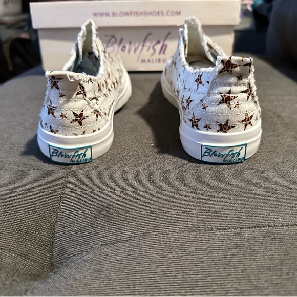 Women’s Blowfish Malibu Shoes - Picture 7 of 11